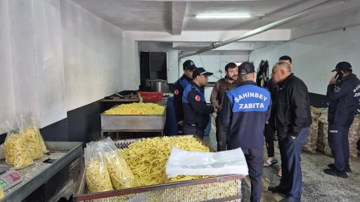 Şahinbey'de 600 kilogram patates cipsi imha edildi