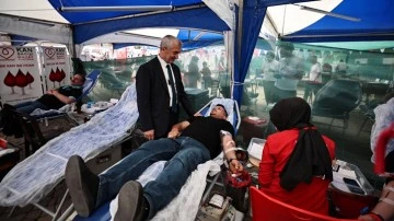 Şahinbey kan bağışı kampanyasına yoğun ilgi 