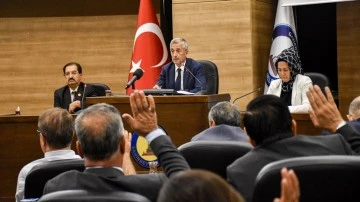 Şahinbey meclisinde komusyon se&ccedil;imleri