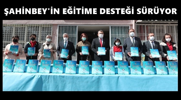 Şahinbey, soru bankası dağıtımına başladı