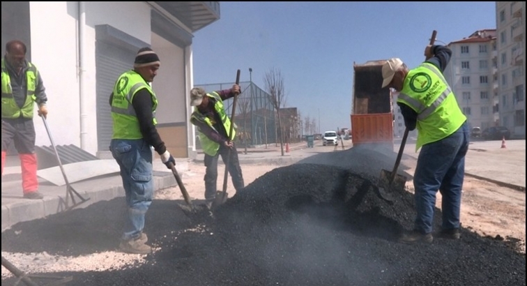 Şahinbey'de asfalt sezonu başladı...