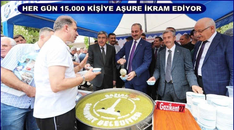 Şahinbey'den aşure ikramı