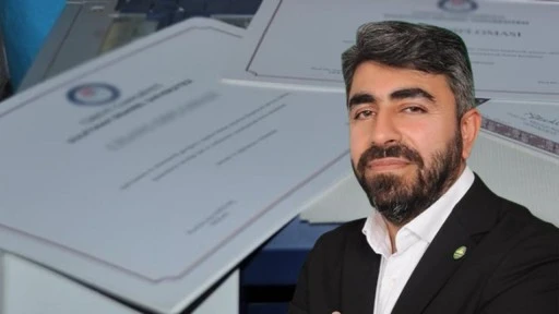 Sahte diploma alıp bir de mesaj atmış: Ahmet abi artık seninle meslektaş olduk!