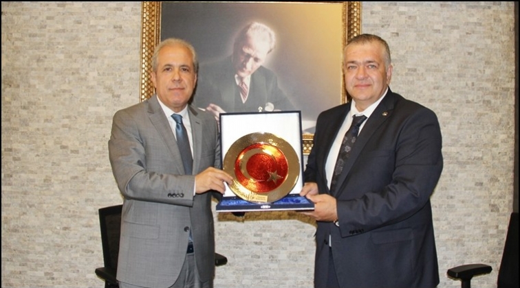 Şamil Tayyar'dan GTB'ye ziyaret...