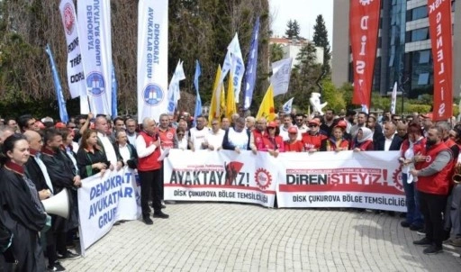 Samsun’da KESK, DİSK, TTB ve TMMOB ses yükseltti: ‘Geleceğimizden vazgeçmiyoruz’