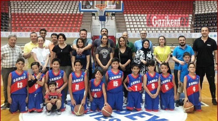 Sanko Spor Basketbol Takımı il şampiyonu oldu