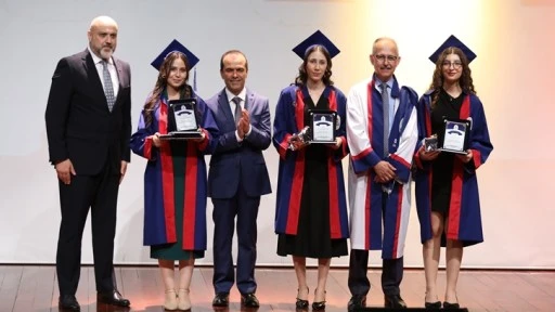 Sanko Üniversitesi'nde mezuniyet coşkusu