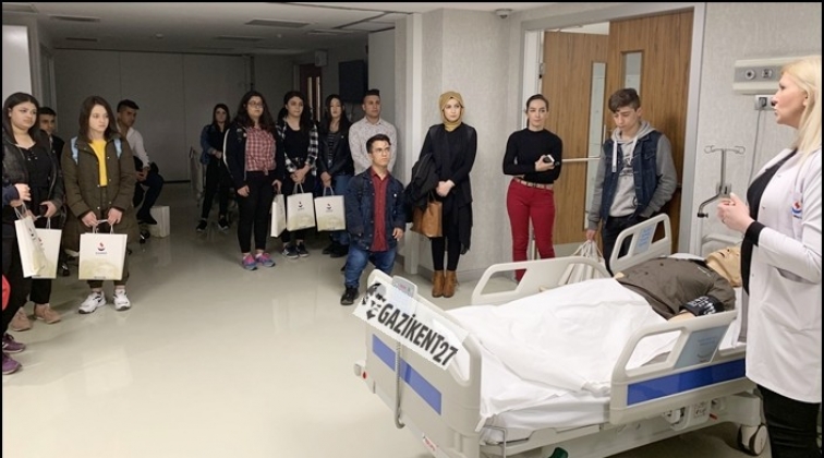 SANKO &Uuml;niversitesi&rsquo;ne bilgilendirme gezisi