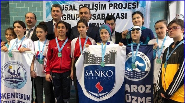 Sankolu yüzücüler finalde