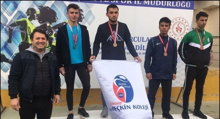Seçkin Koleji öğrencisi Gaziantep Şampiyonu