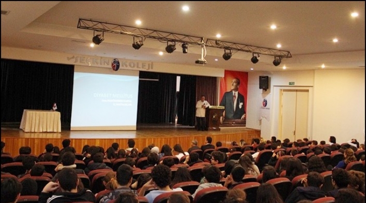 Seçkin Kolejinde Diyabet semineri