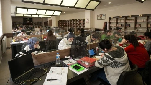 Şehitkamil'de k&uuml;t&uuml;phanelere yoğun ilgi