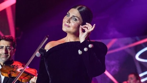 Sibel Can'dan unutulmaz bir müzik şöleni...