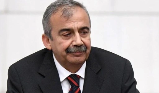 Sırrı Süreyya Önder'in ölümünün ardından siyasilerden başsağlığı mesajları