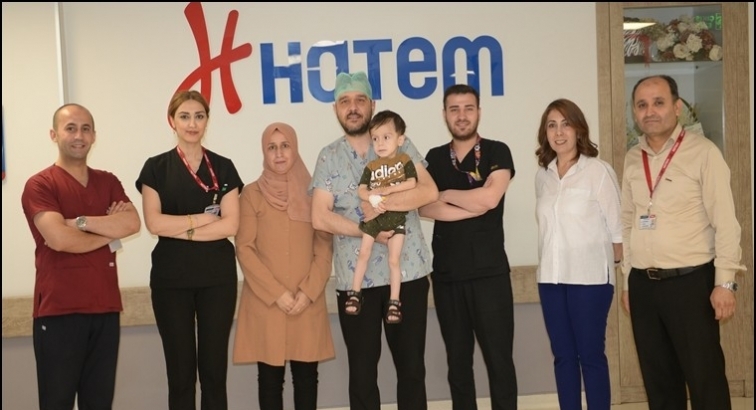 Su dahi i&ccedil;emeyen &ccedil;ocuk Hatem&rsquo;de şifa buldu