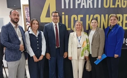 Şükran Dumlu Çınaroğlu yeniden ilçe başkanı seçildi