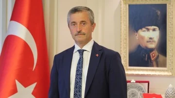 Tahmazoğlu, 19 Mayıs'ı kutladı