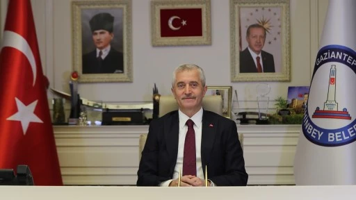 Tahmazoğlu, 23 Nisan &Ccedil;ocuk Bayramını kutladı