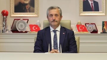 Tahmazoğlu, Anneler Günü'nü kutladı