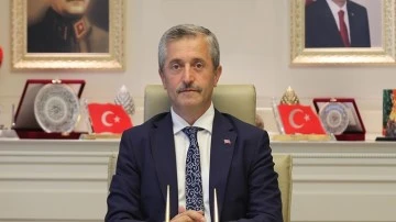 Tahmazoğlu, Cumhuriyet Bayramı’nı kutladı