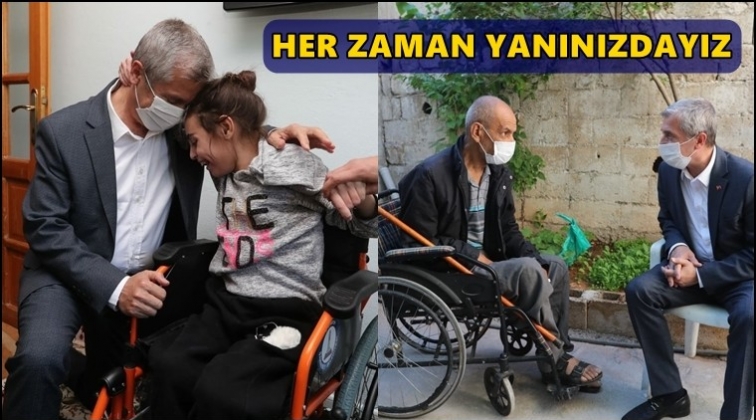 Tahmazoğlu, tekerlekli sandalye hediye etti...