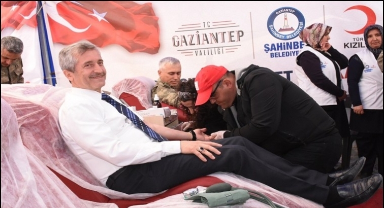 Tahmazoğlu'ndan kan bağışına davet...