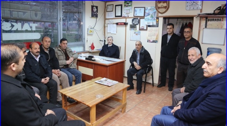 Taksi durağı ziyaretleri s&uuml;r&uuml;yor