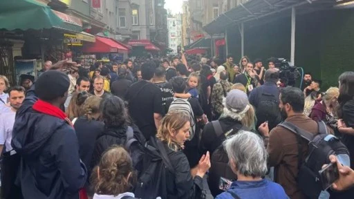 Taksim İstiklal Caddesi'ne barikat engeli; Yurttaşlar Gezi'nin 12. yıl dönümü için toplandı!