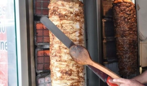 Tavuk döner zehirlenmesinde 'salmonella' uyarısı: Ölümle sonuçlanabilir