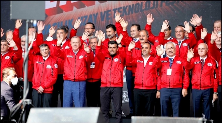 Teknofest'te &ouml;d&uuml;ller sahiplerini buldu...