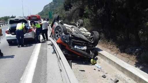 TEM Otoyolu'nda feci kaza: Başka aracın kamerasına yansıdı!