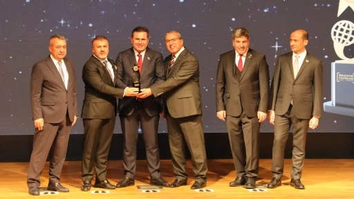 Tiryaki Agro'nun iki şirketine 'İhracatın Yıldızları' &ouml;d&uuml;l&uuml;