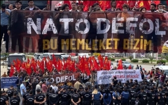 TKP'li gen&ccedil;ler İncirlik &Uuml;ss&uuml; &ouml;n&uuml;nden haykırdı