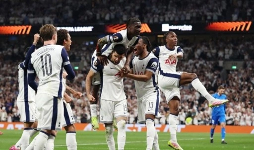 Tottenham, final için büyük avantaj yakaladı!