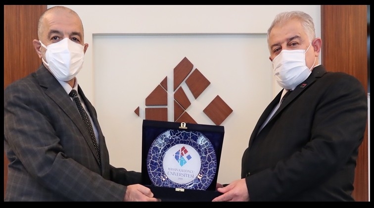 T&Uuml;BA Başkanı Şener&rsquo;den HK&Uuml;&rsquo;ye ziyaret