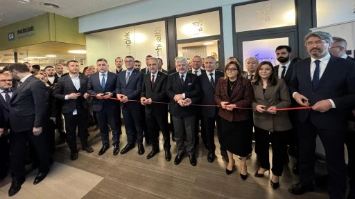 T&Uuml;SEB Teknoloji Transfer Ofisi t&ouml;renle hizmete a&ccedil;ıldı