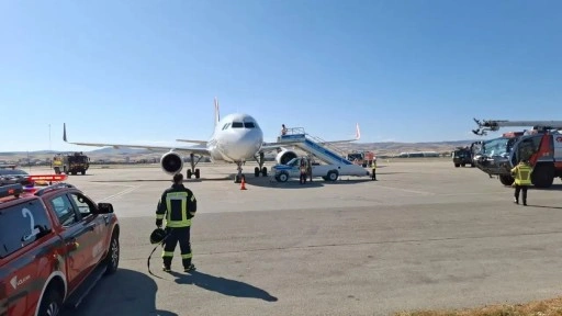 Uçakta motor arızası: Ankara’ya acil iniş yaptı!