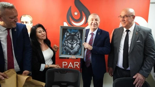 &Uuml;mit &Ouml;zdağ: Zafer Partisi'nin y&uuml;kselişi devam ediyor
