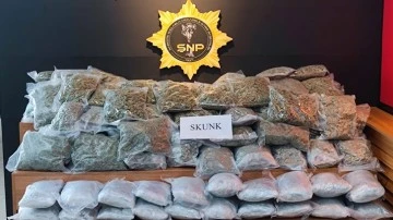 &Uuml;niversite aracından 74 kilo uyuşturucu &ccedil;ıktı!