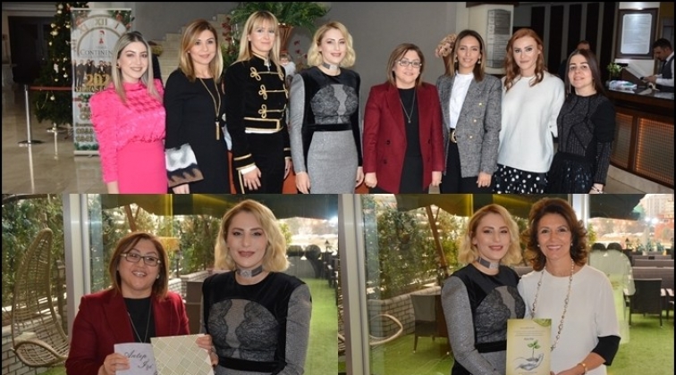 &Uuml;niversiteli kadınlardan 30. yıl kutlaması