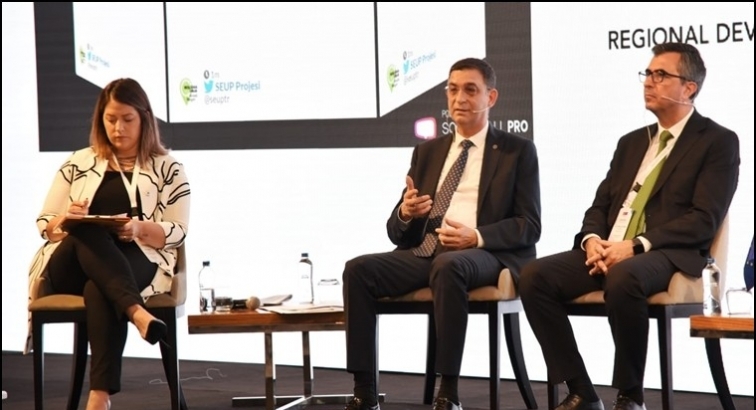 &Uuml;nverdi: Dijitalleşme eğitimleri m&uuml;fredata konulmalı