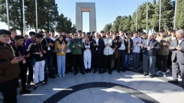 Vali Çeber ve Tahmazoğlu Şehitler diyarında