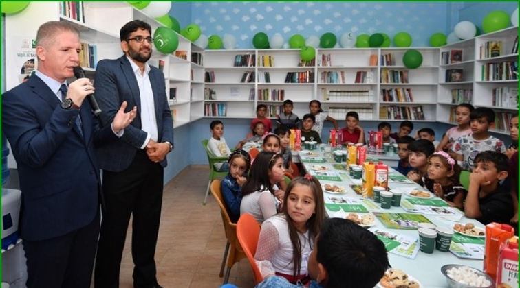 Vali G&uuml;l: Okuyarak başaracağız