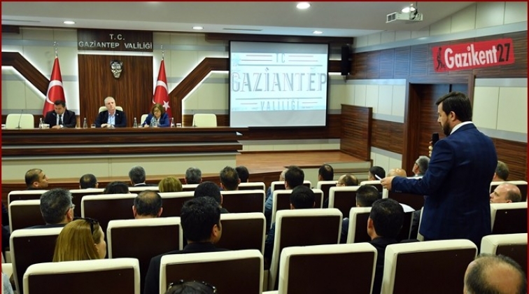 Vali G&uuml;l: S&uuml;rd&uuml;r&uuml;lebilir bir turizme ihtiyacımız var