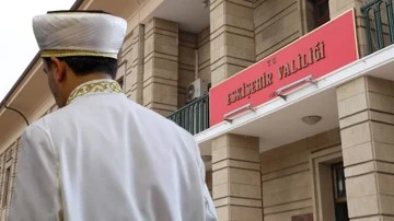 Valilik onayı ile okullara imam g&ouml;nderilmeye başlandı!