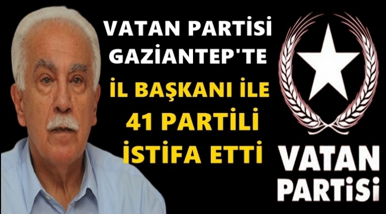 Vatan Partisi'nde istifa depremi!..
