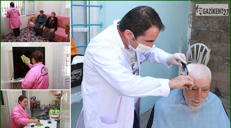 &lsquo;Vefa Hizmeti&rsquo; yaşlıların y&uuml;z&uuml;n&uuml; g&uuml;ld&uuml;rd&uuml;