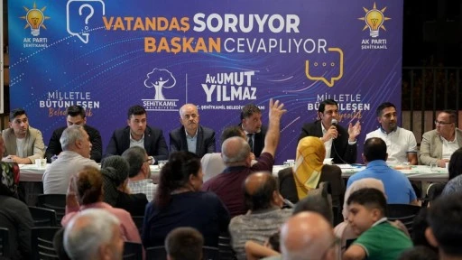 Yılmaz, Beykent'te &ldquo;Vatandaş Soruyor, Başkan Cevaplıyor&rdquo; programına katıldı