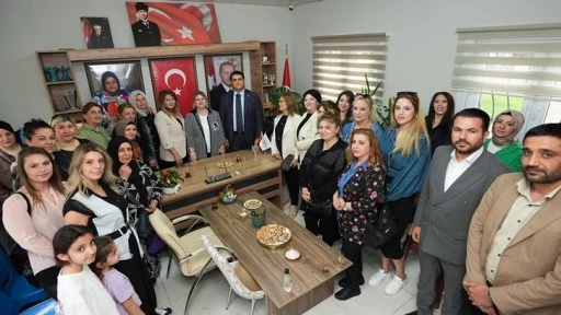 Yılmaz'dan, Atatürk Mahallesi'ne ziyaret