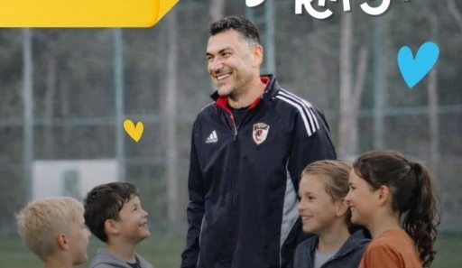 Yılmaz'dan &ccedil;ocuklara davet 